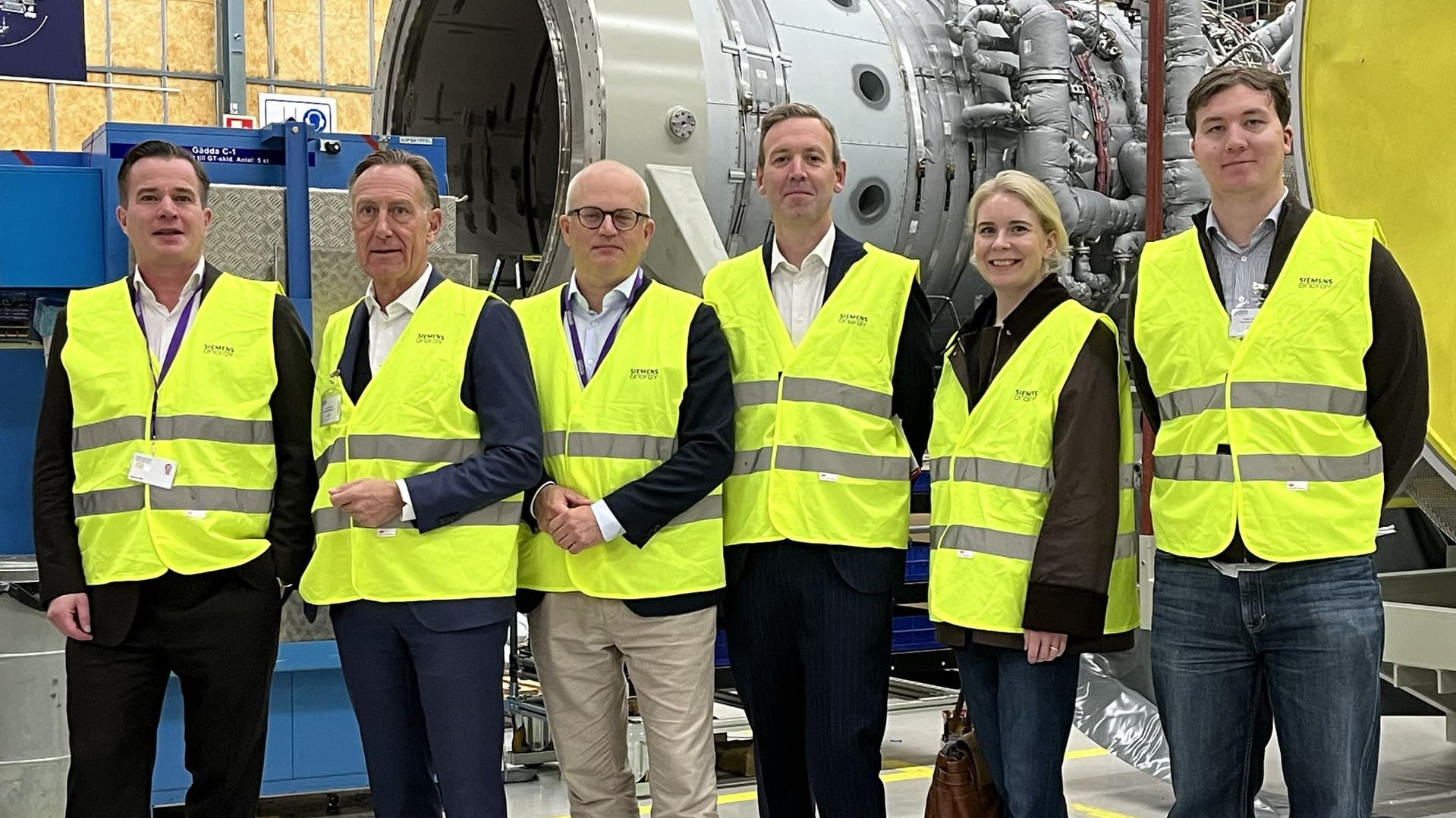 Jan-Olof Jacke på besök hos Siemens Energy i Finspång